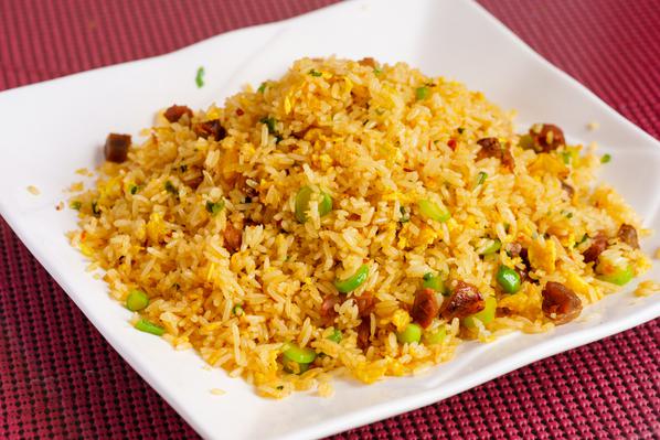 扬 饭 Yangzhou Fried Rice