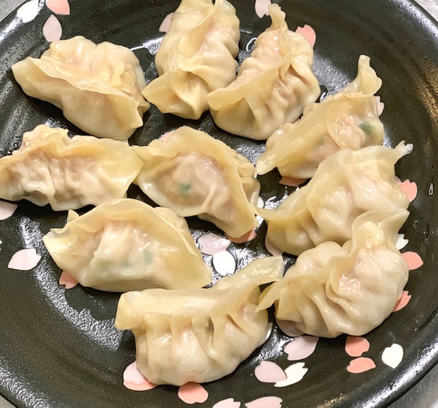 水 饺 Steamed Dumpling