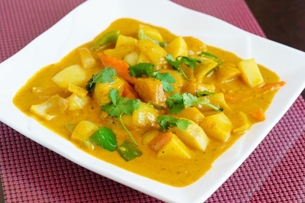 咖鸡饭 Curry Chicken over Rice