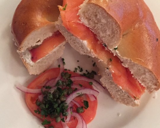 Toast Bagel with Salmon