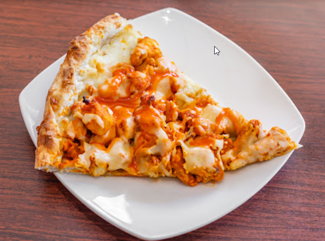 Order Buffalo Chicken Pizza food online from Rigatoni's store, Hauppauge on bringmethat.com