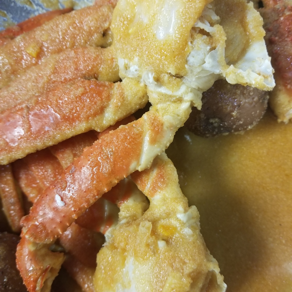 Order Snow Crab Cluster food online from Em Kajun Asian Cuisine store, Haltom City on bringmethat.com