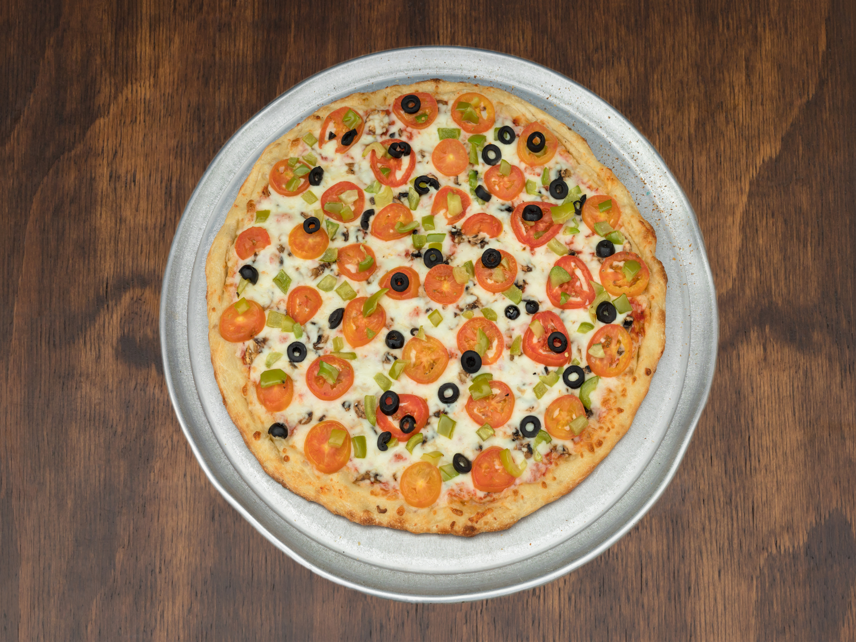 Order Vegetarian Pizza food online from Golden Indian Grill store, Los Angeles on bringmethat.com
