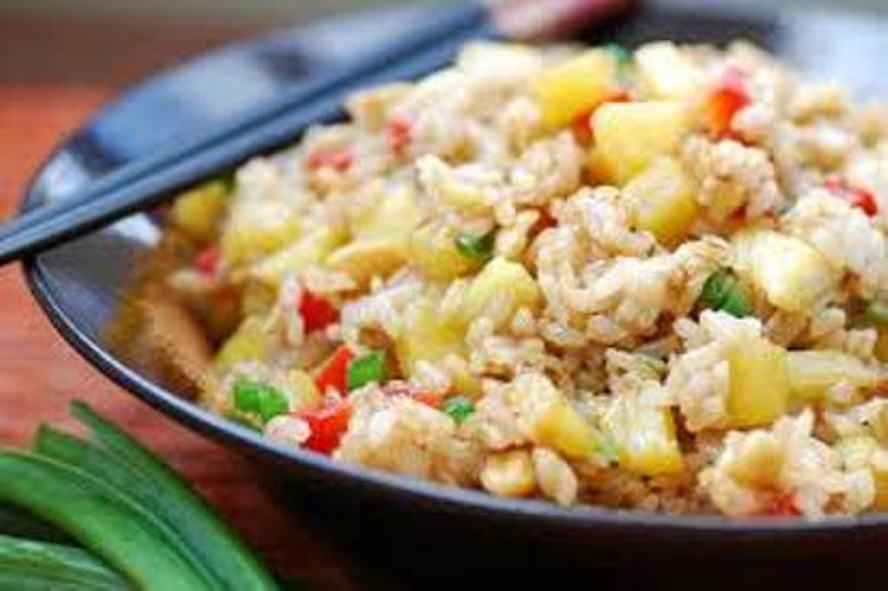 Order Pineapple Fried Rice food online from Pad Thai store, Quincy on bringmethat.com