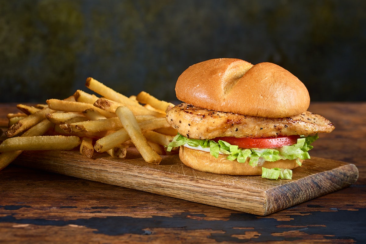 Order Grilled Chicken Sandwich food online from Ruby Tuesday store, Thomasville on bringmethat.com