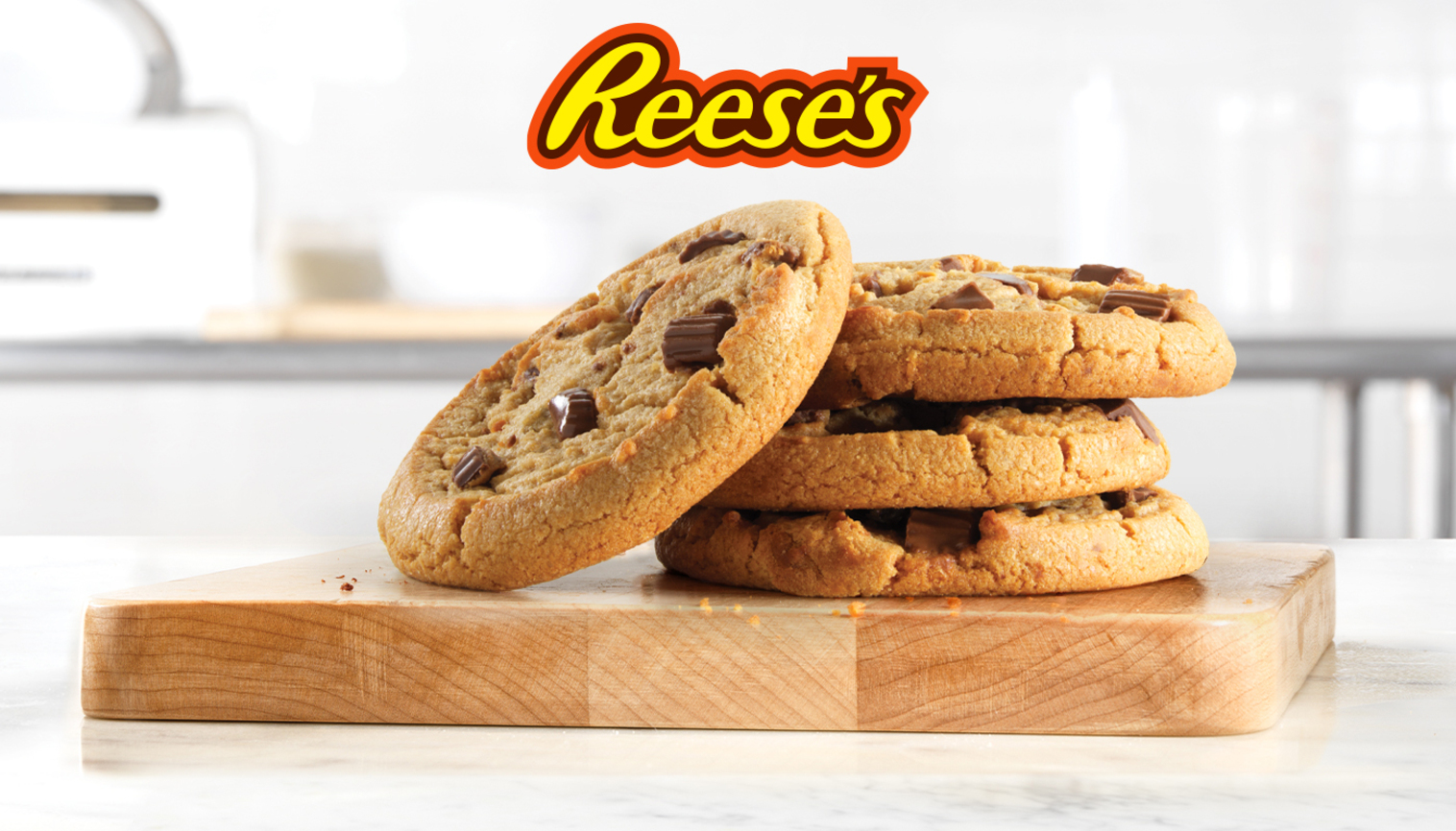 Order REESE’S Peanut Butter Cup Cookie food online from Arby's store, New Bern on bringmethat.com
