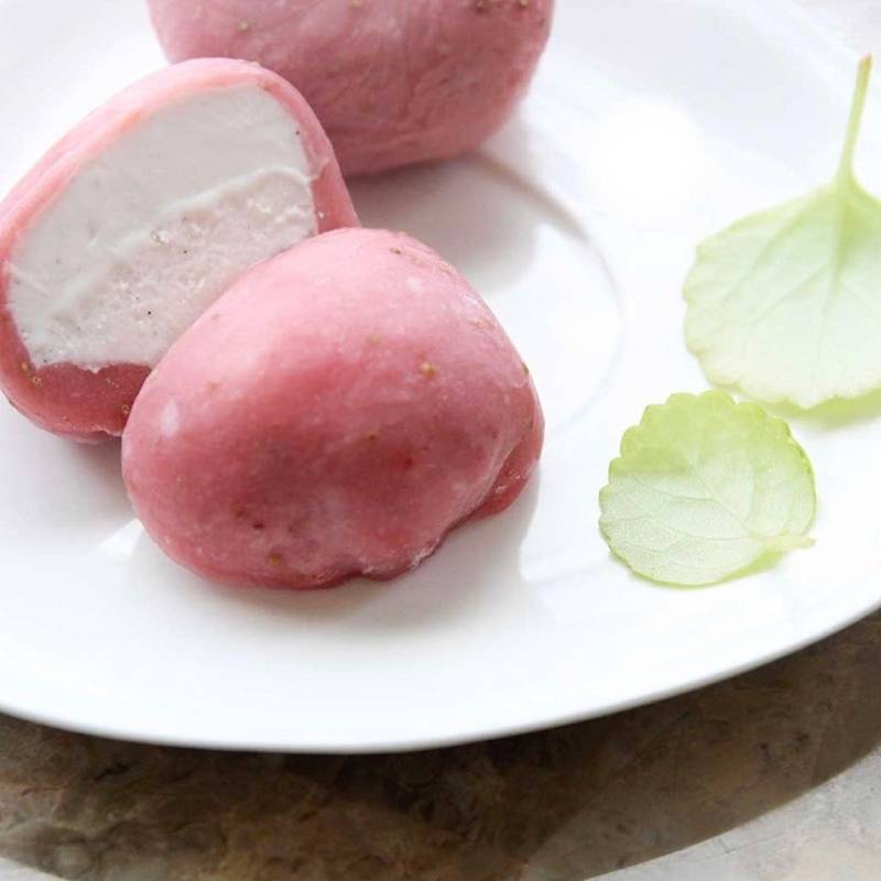 Mochi ice cream(2pcs) — Ginza Cafe Greenville