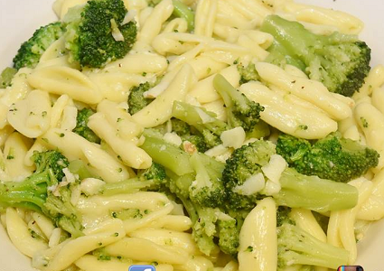 Order Cavatelli and Broccoli food online from Cioffi Restaurant & Pizzeria store, Union on bringmethat.com