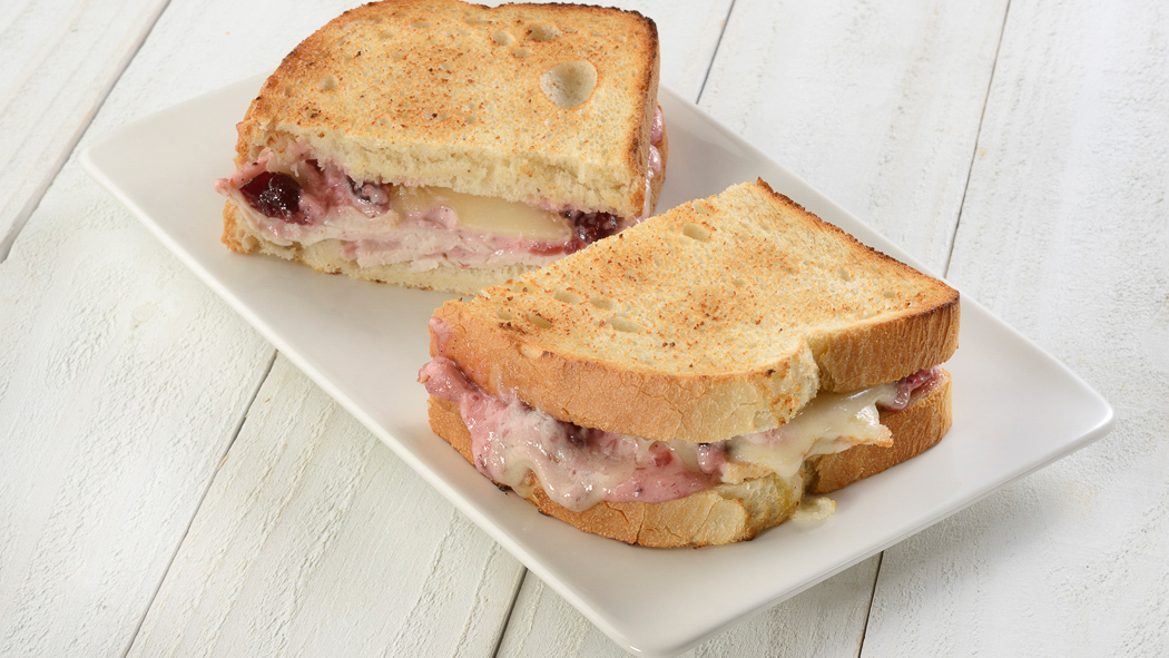 Order Turkey Cranberry Sandwich food online from Nature's Table- Tower Place store, Tampa on bringmethat.com