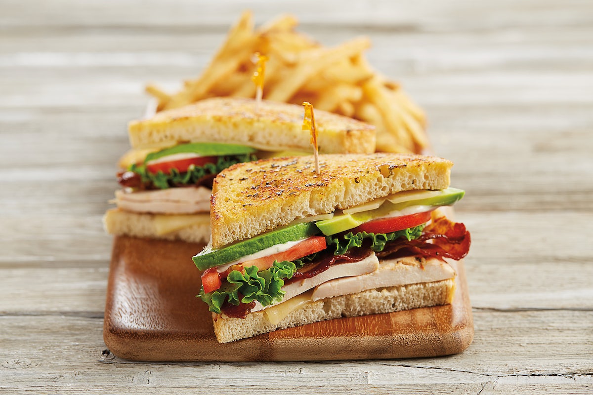 Order California Chicken Club Sandwich food online from BJ's Restaurant & Brewhouse store, Waco on bringmethat.com