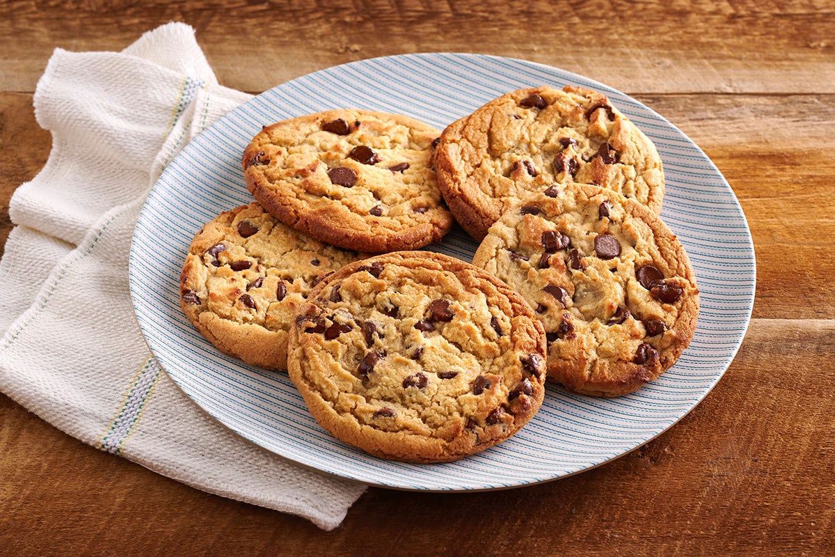 Order Homestyle Chocolate Chip Cookies food online from Cracker Barrel store, Rochester on bringmethat.com