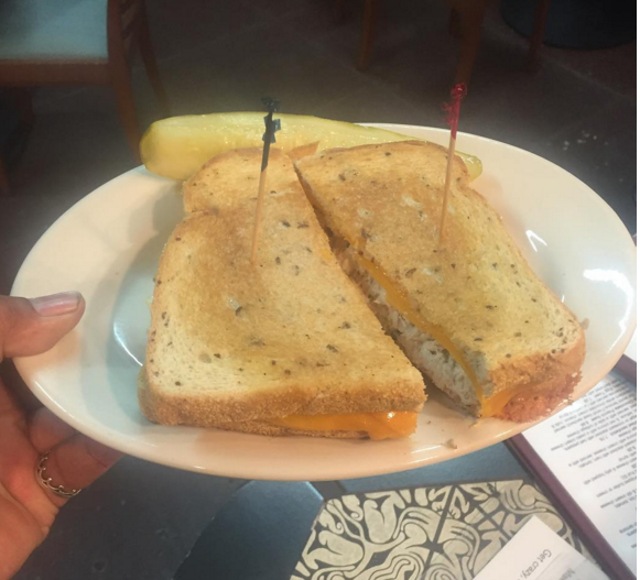 Order Tuna Melt Samich food online from Street Level Cafe store, Los Angeles on bringmethat.com