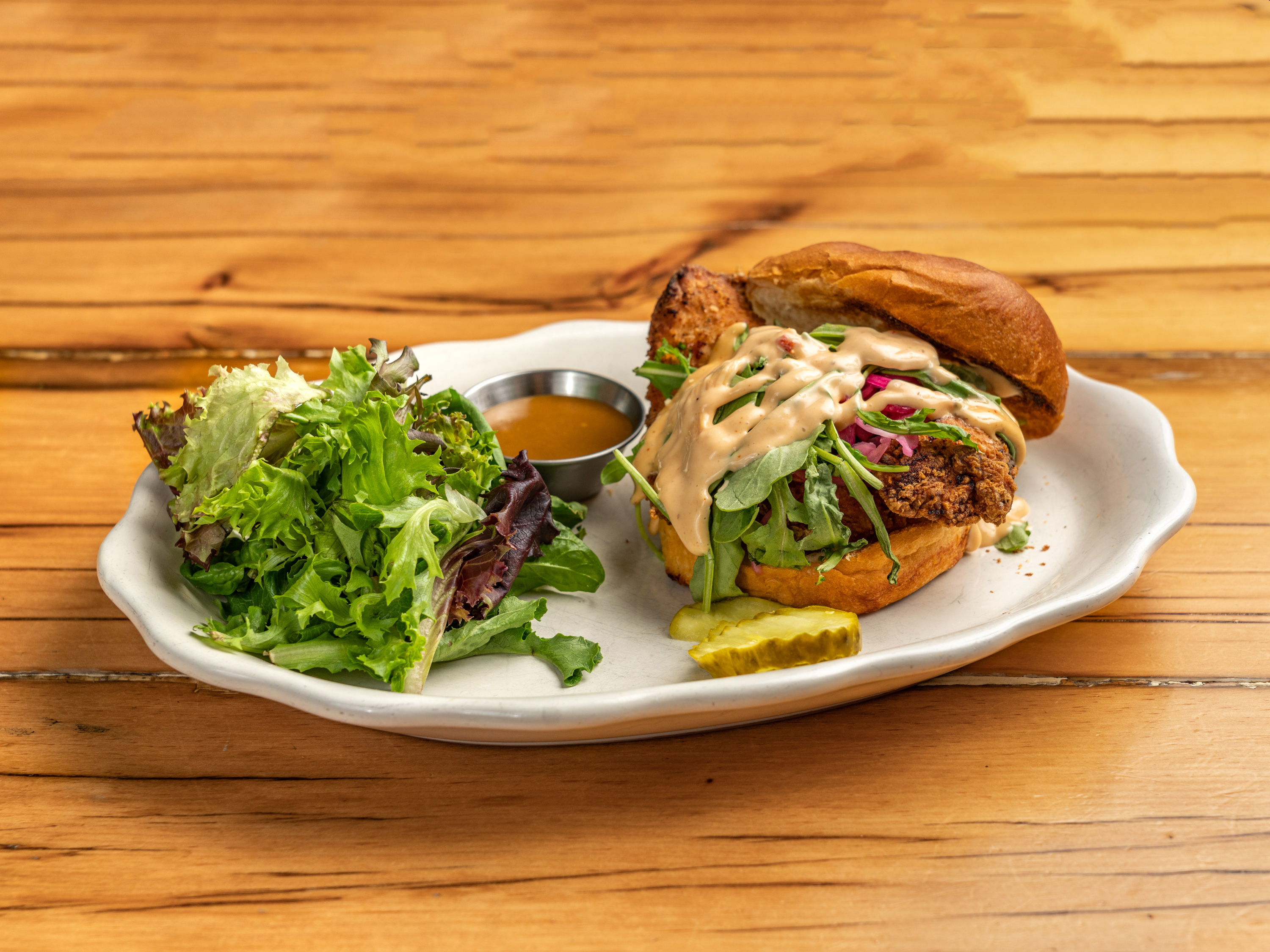 Order Grilled Chicken Sandwich food online from Le Cheile store, Manhattan on bringmethat.com