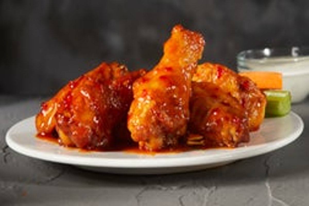 Order Sweet Chili Wings  food online from Wing Squad store, Austin on bringmethat.com