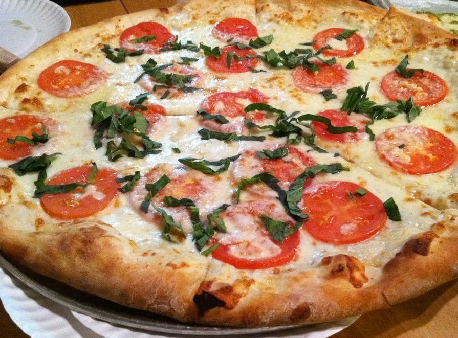 Order 16" Lg Tomato & Basil food online from 4 Brothers Italian Restaurant & Pizzeria store, Delray on bringmethat.com