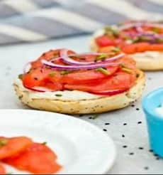 Bagel with Lox Cream Cheese, Tomato & Onion