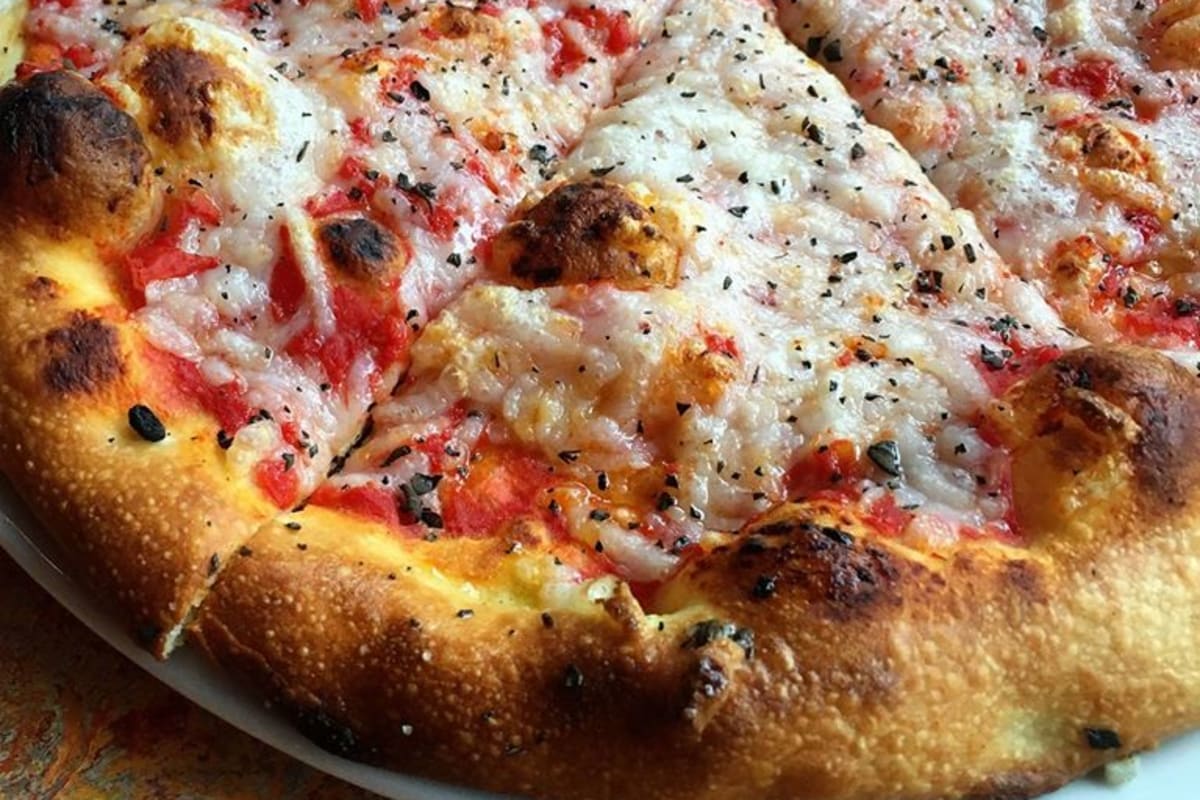SPIN! Pizza Delivery Menu Order Online 6501 W 135th St Overland