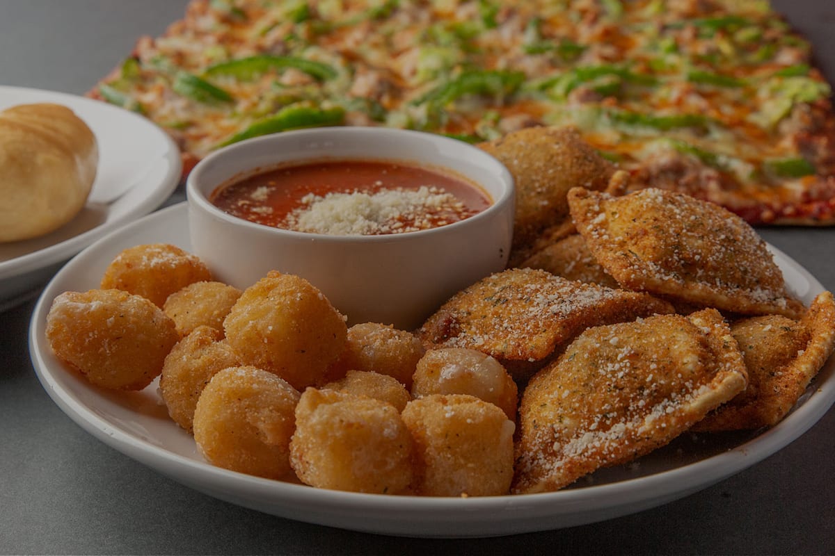 Imo's Pizza - St. Louis, MO Restaurant | Menu + Delivery ...