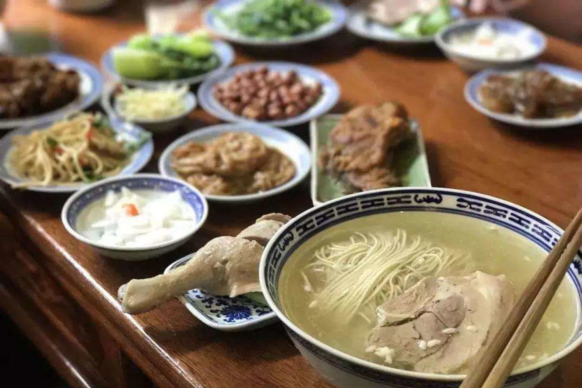 1 Chop Suey Delivery Menu Order Online 2550 W Addison St Chicago