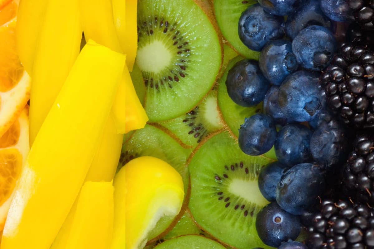 Berry Blendz Delivery Menu Order Online 2531 S Shields St Ste 2k