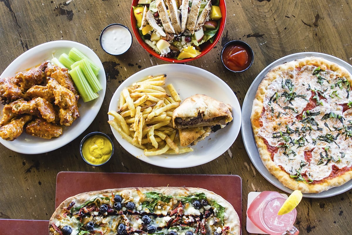 Naples Flatbread Kitchen and Bar Delivery Menu Order Online 10801 Corkscrew Rd Ste 520