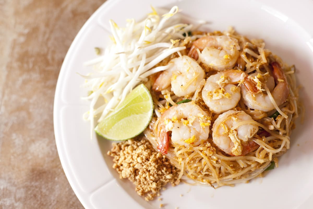 Tung Thong Thai Restaurant Delivery Menu Order Online 561 W 169th