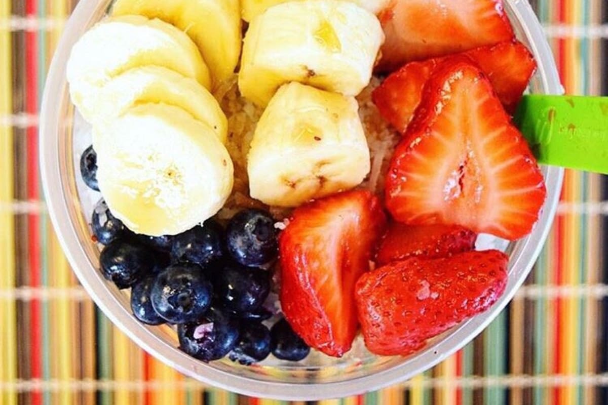 Banzai Bowls Delivery Menu Order Online 488 E 17th St 107 Costa