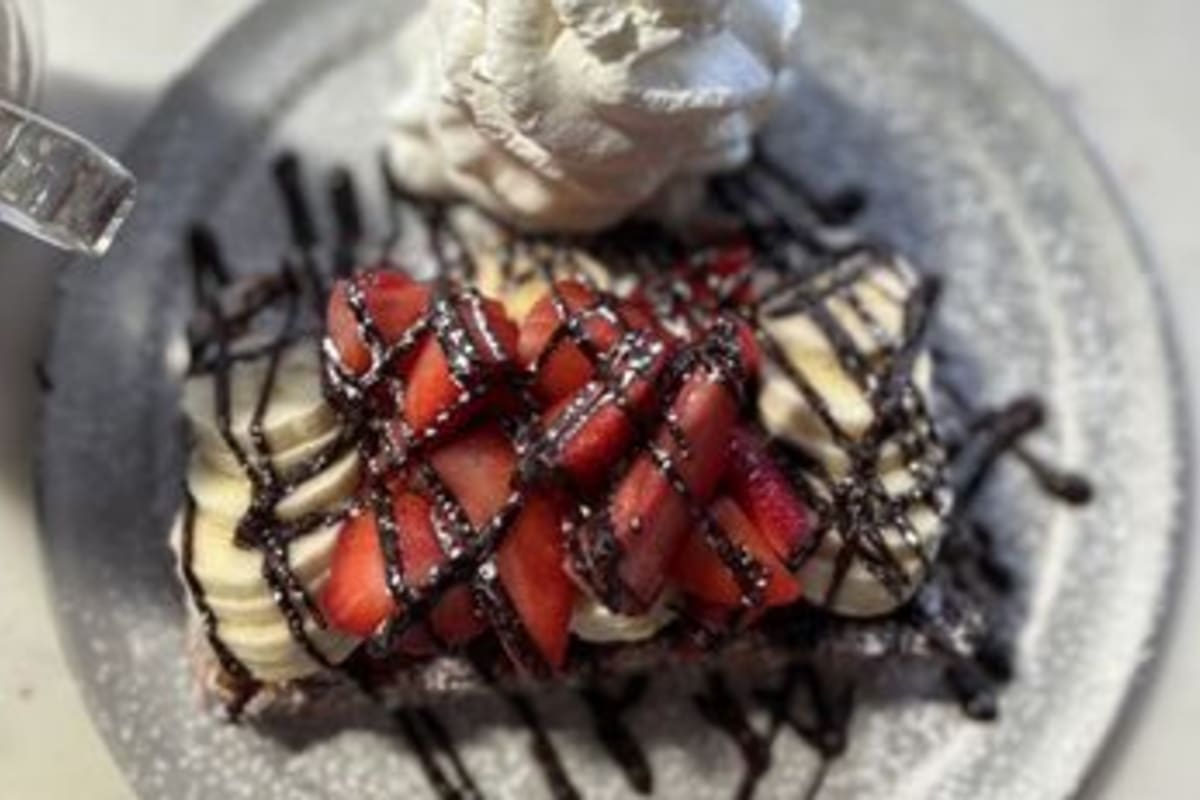 Zinneken's Belgian Waffles and Cafe Delivery Menu Order Online 331a