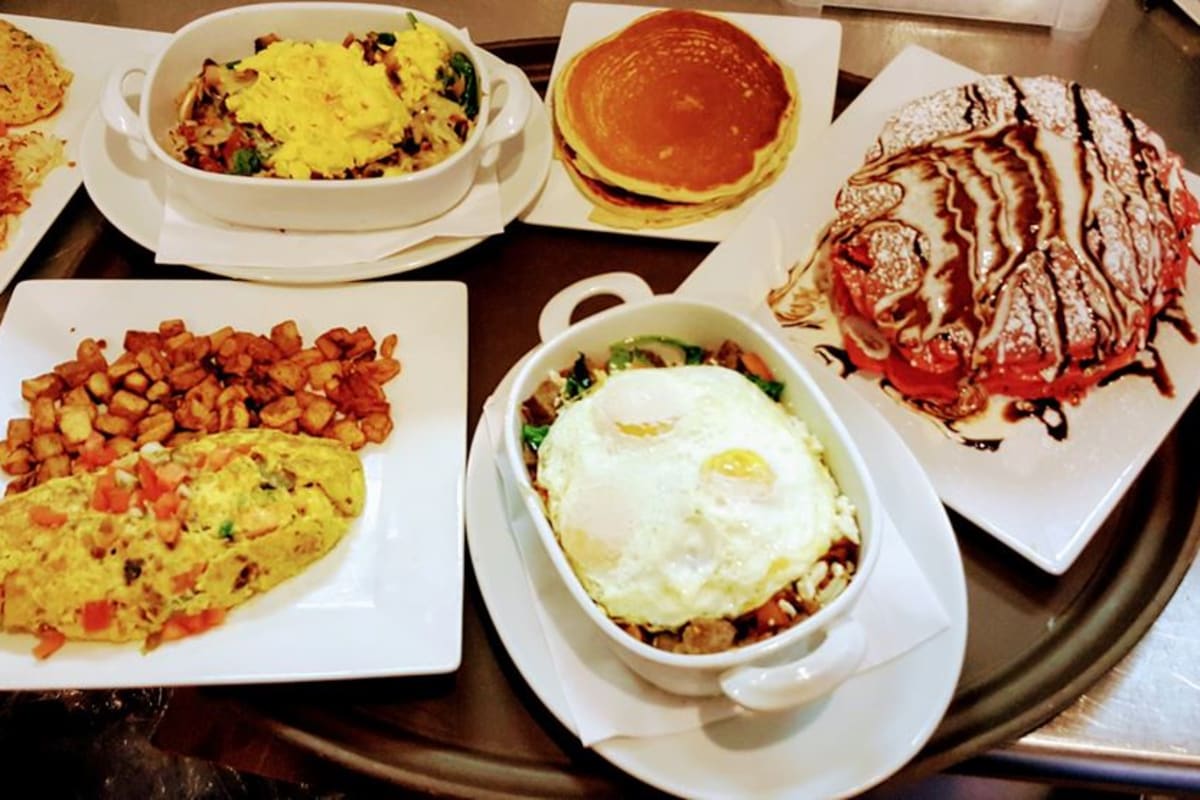 Eggceptional Cafe Delivery Menu Order Online 2749 W Algonquin Rd