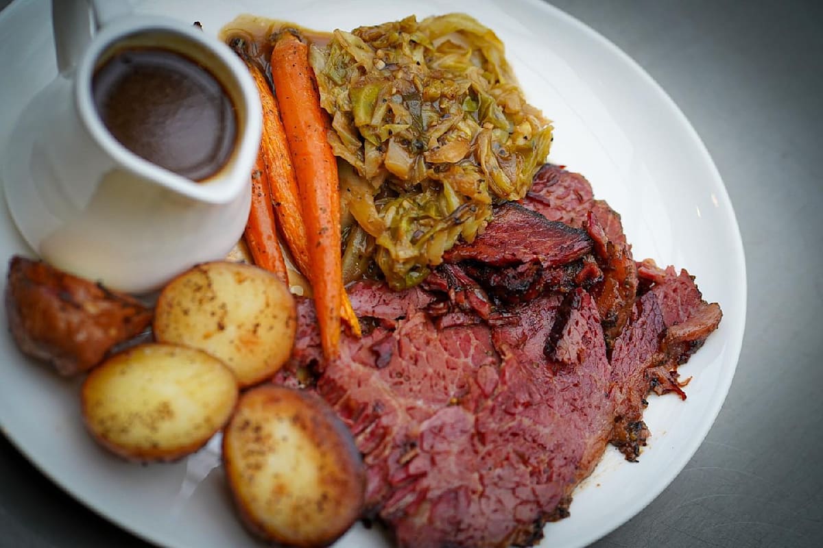 Brass Monkey Delivery Menu Order Online 800 Allens Ave Providence