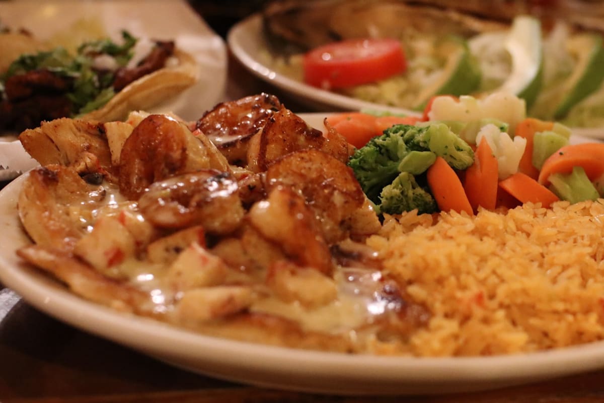 El Nopal Mexican Restaurant Delivery Menu Order Online 3218 Dixie