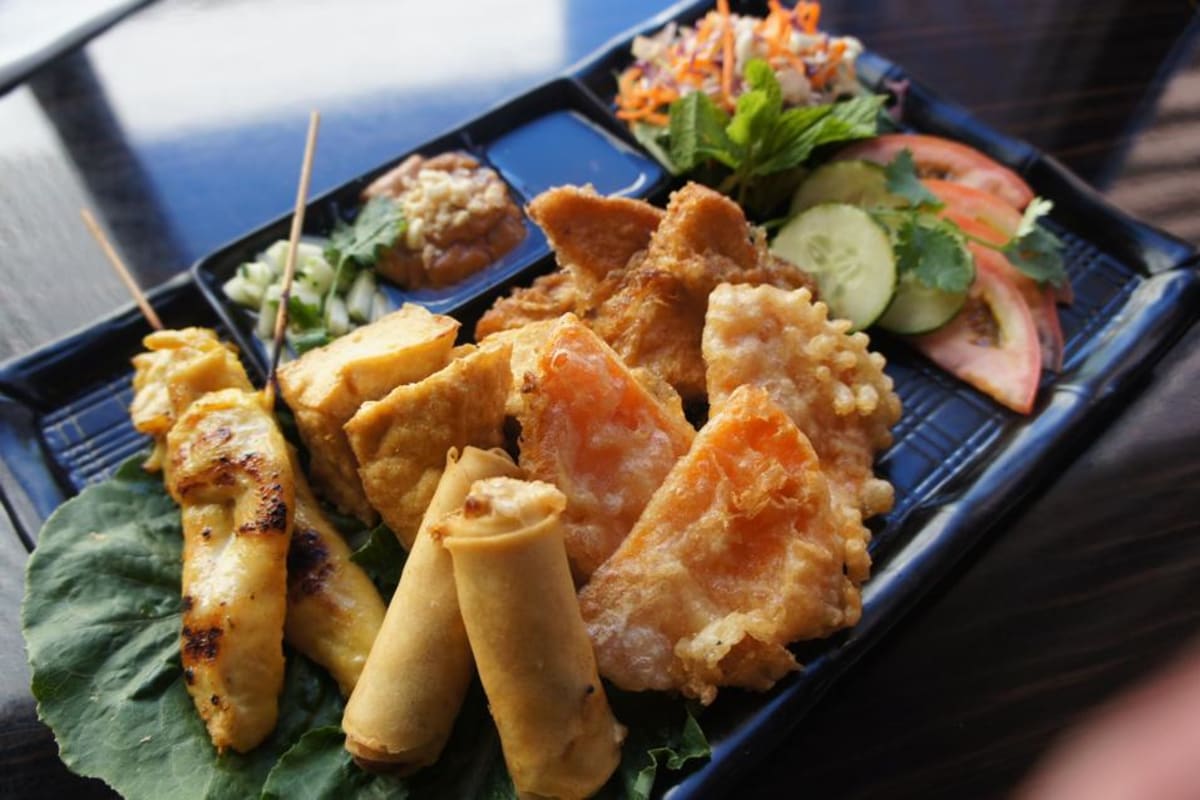Thai Basil Signature Scottsdale Delivery Menu Order Online 7605 E