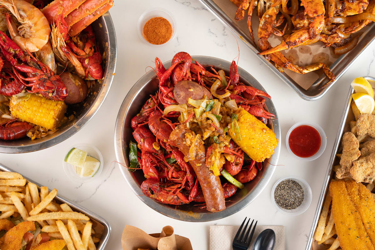 Manvel seafood deals