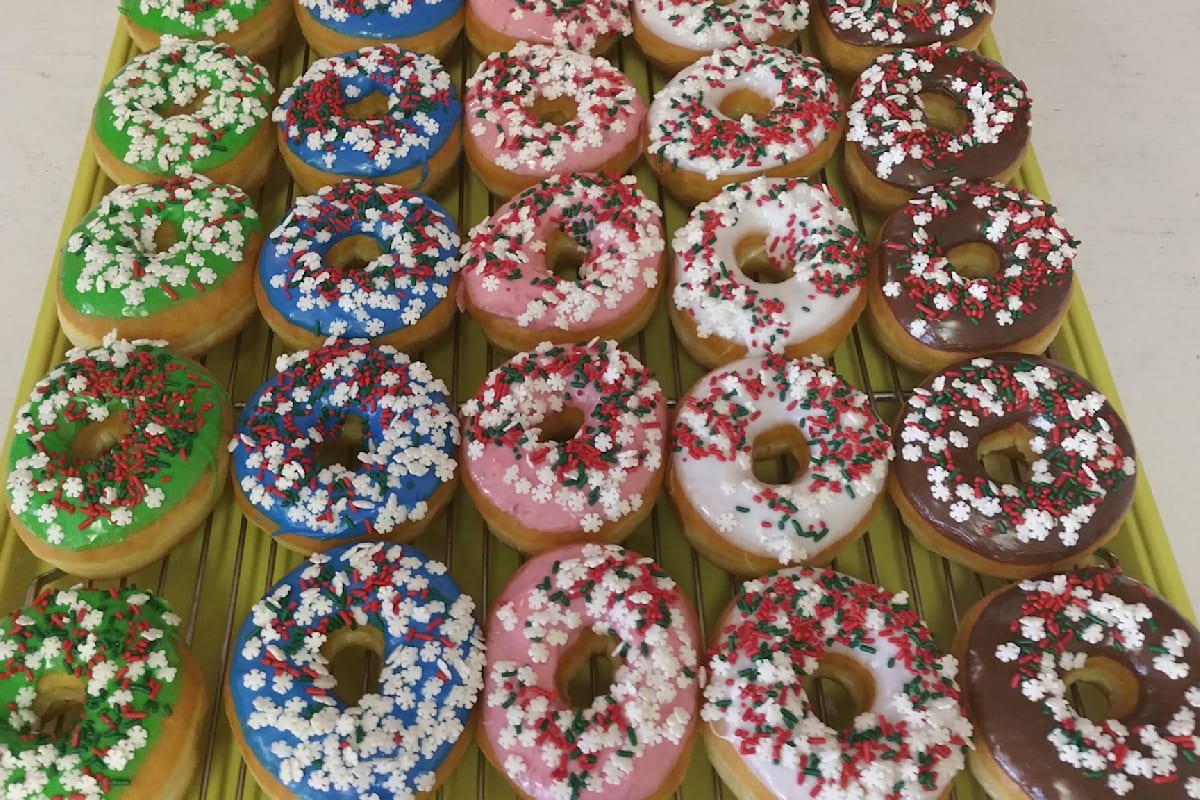 Moss Bluff Donuts Lake Charles, LA Restaurant Menu + Delivery