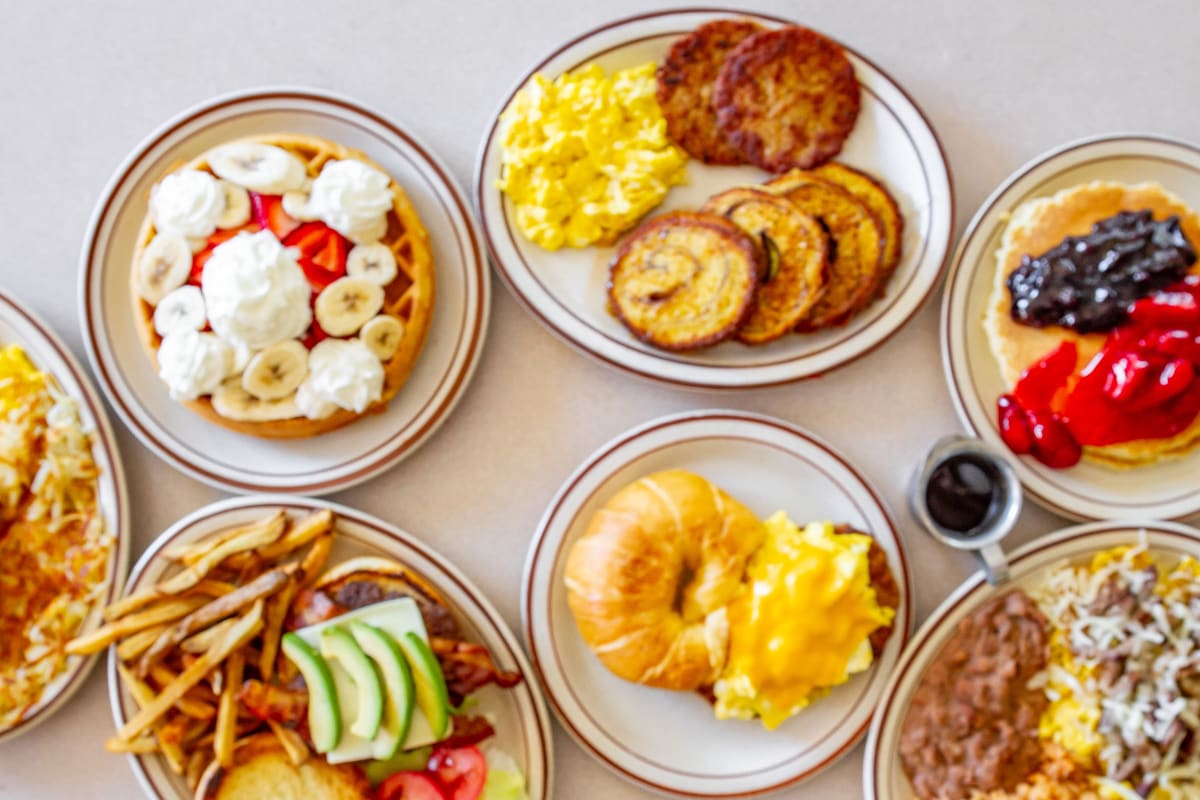 Cherry Hill Cafe Delivery Menu Order Online 2635 E Cass St Joliet