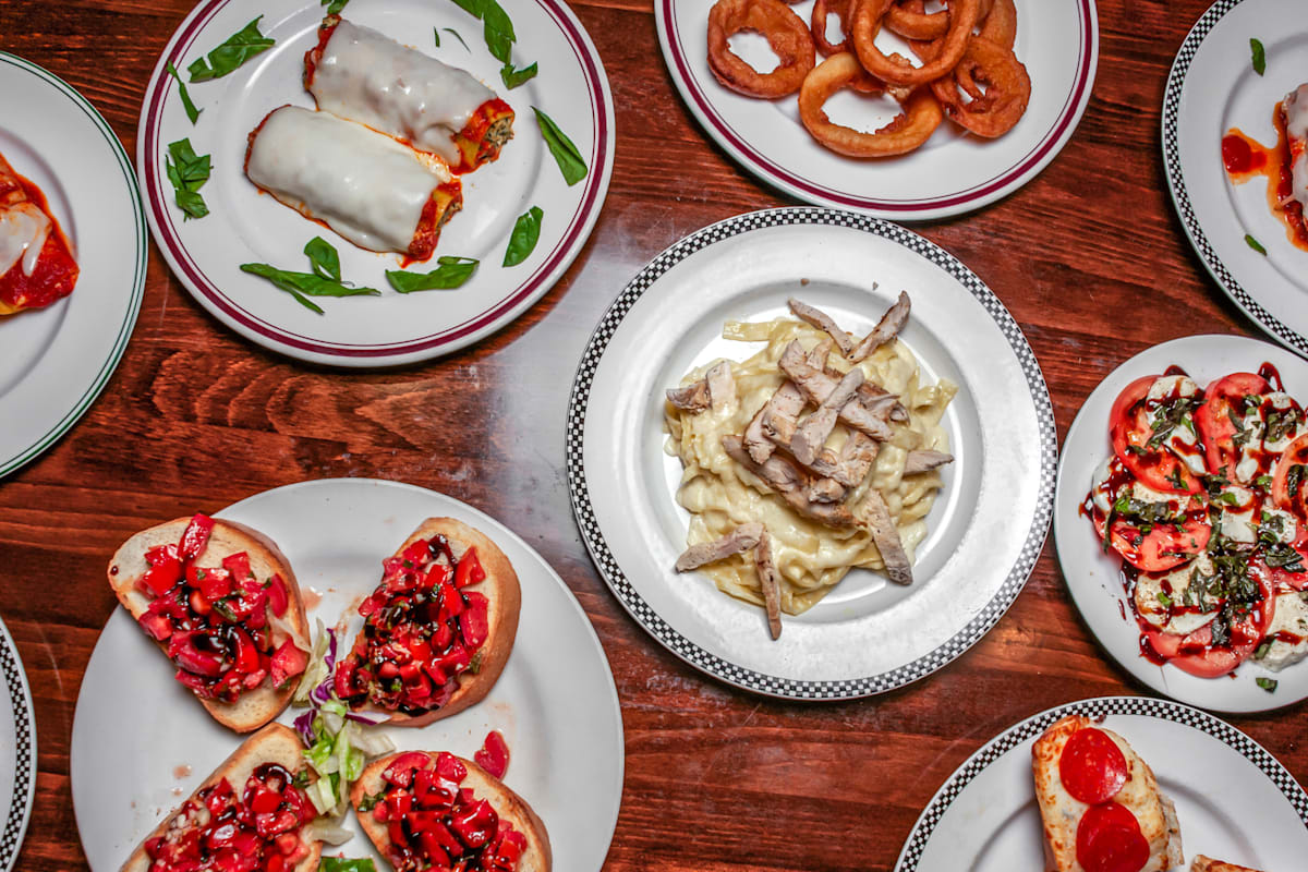 Ciao Pizza Delivery Menu Order Online 947 Golf House Rd W Whitsett