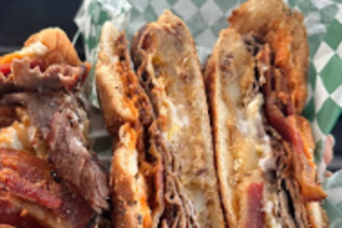 'Wich Day Sandwiches Delivery Menu Order Online 808 Post Rd