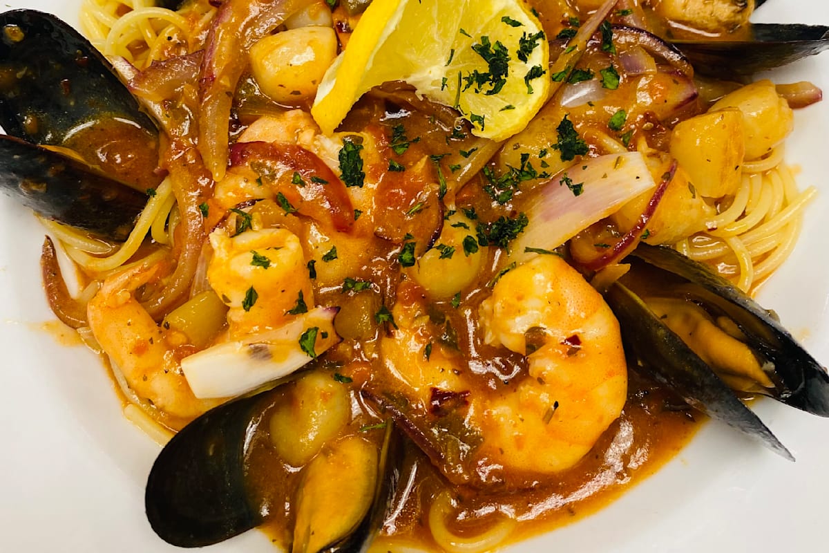 String's Italian Cafe Delivery Menu Order Online 4104 Manzanita Ave