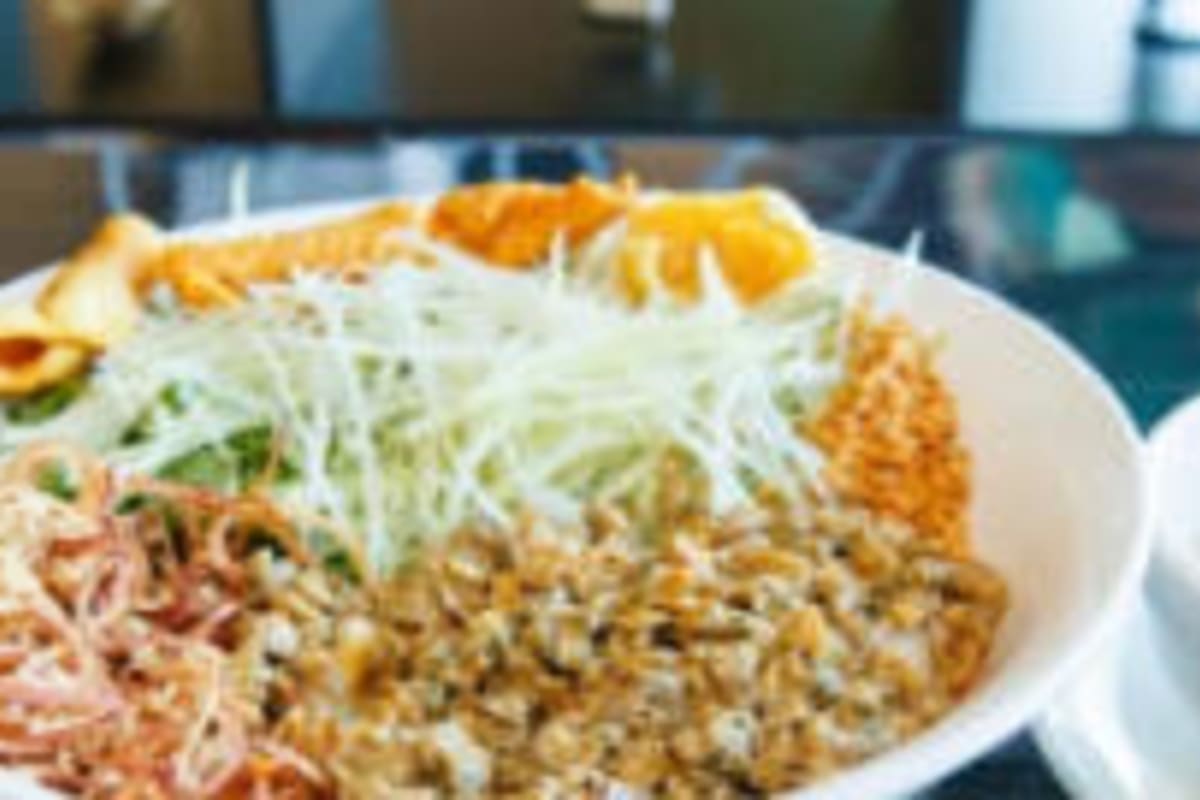 Hue Oi Delivery Menu | Order Online | 16537 Brookhurst St Fountain Valley |  Grubhub
