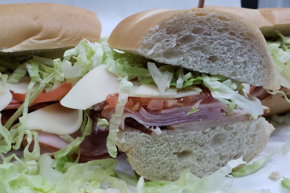 Bread Basket Deli Lincoln Park, MI Restaurant Menu + Delivery