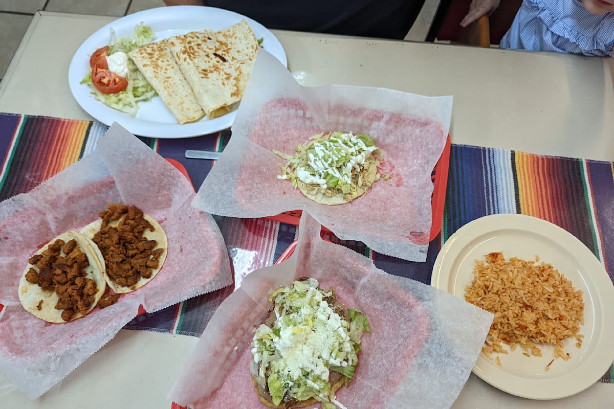 Taqueria Miranda Delivery Menu | Order Online | 5323 W Tennessee St