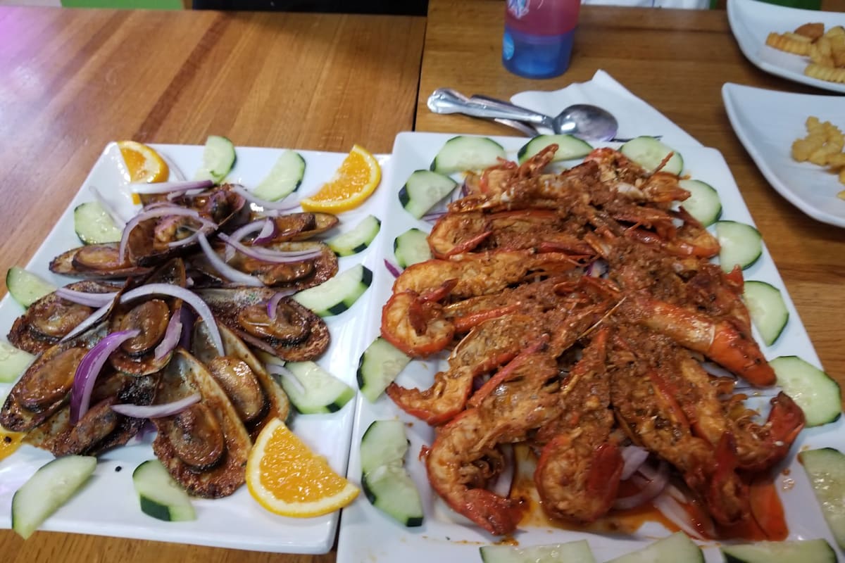 Crab and Shrimp Boiling Style Delivery Menu Order Online 138 N