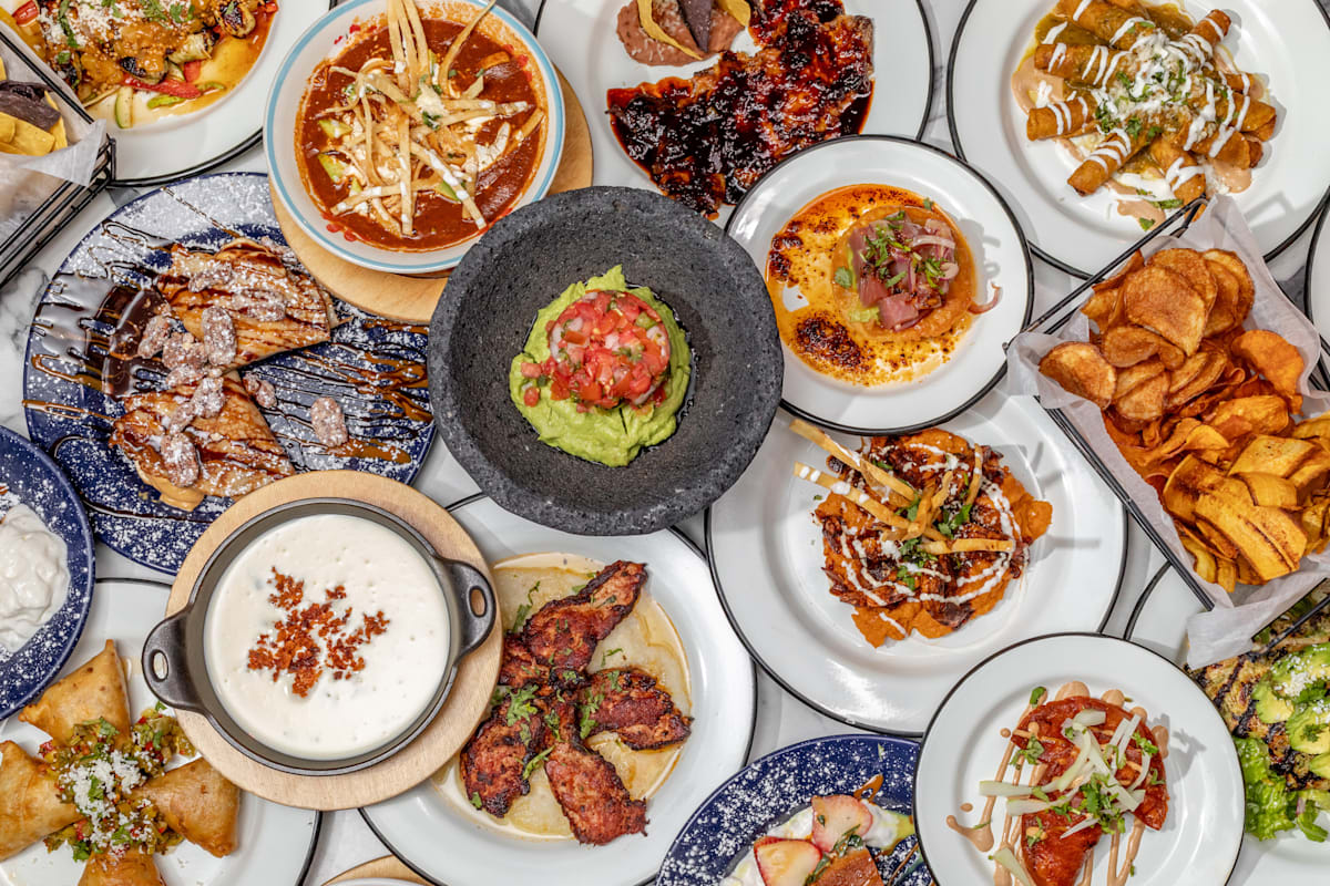 Sol Y Luna Tapas and Tequila - Birmingham, AL Restaurant | Menu ...