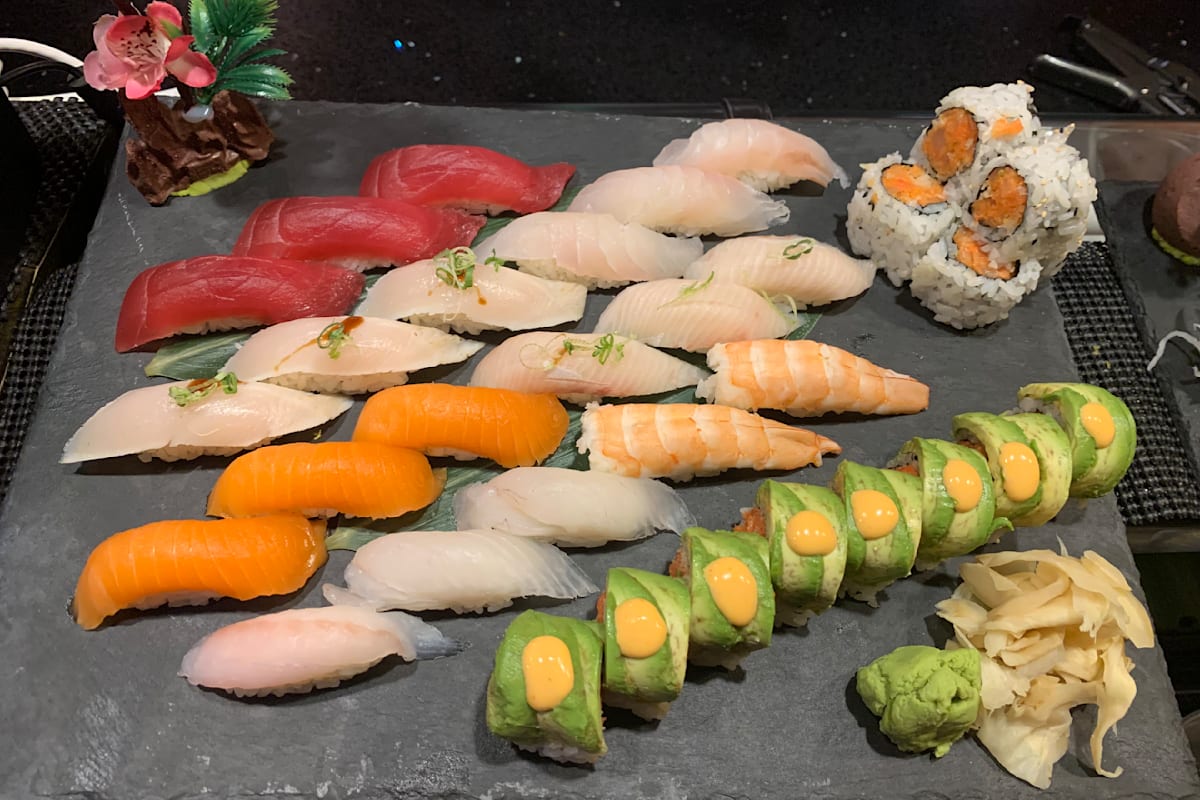 Emperor Asian Cuisine Delivery Menu Order Online 3161 E Main St