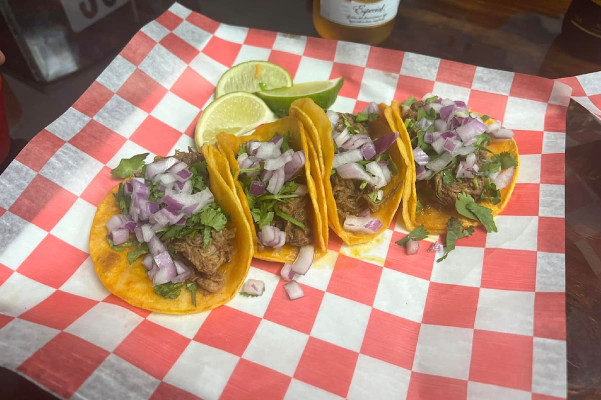 Taqueria y Birrieria Jalisco Delivery Menu Order Online 2001 Russellville Rd Bowling Green