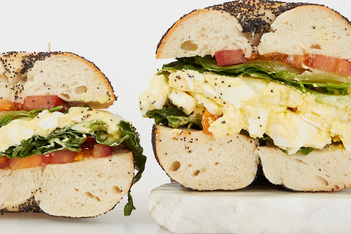 Leo's Bagels Hanover Square: Why FiDi's Most Crowded Spot is Actually Worth the Wait