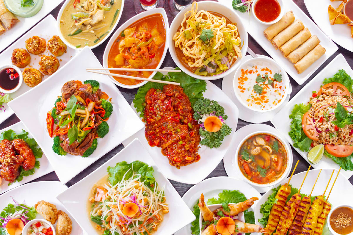 Roi Siam Delivery Menu Order Online 1814 Bergenline Ave Union City