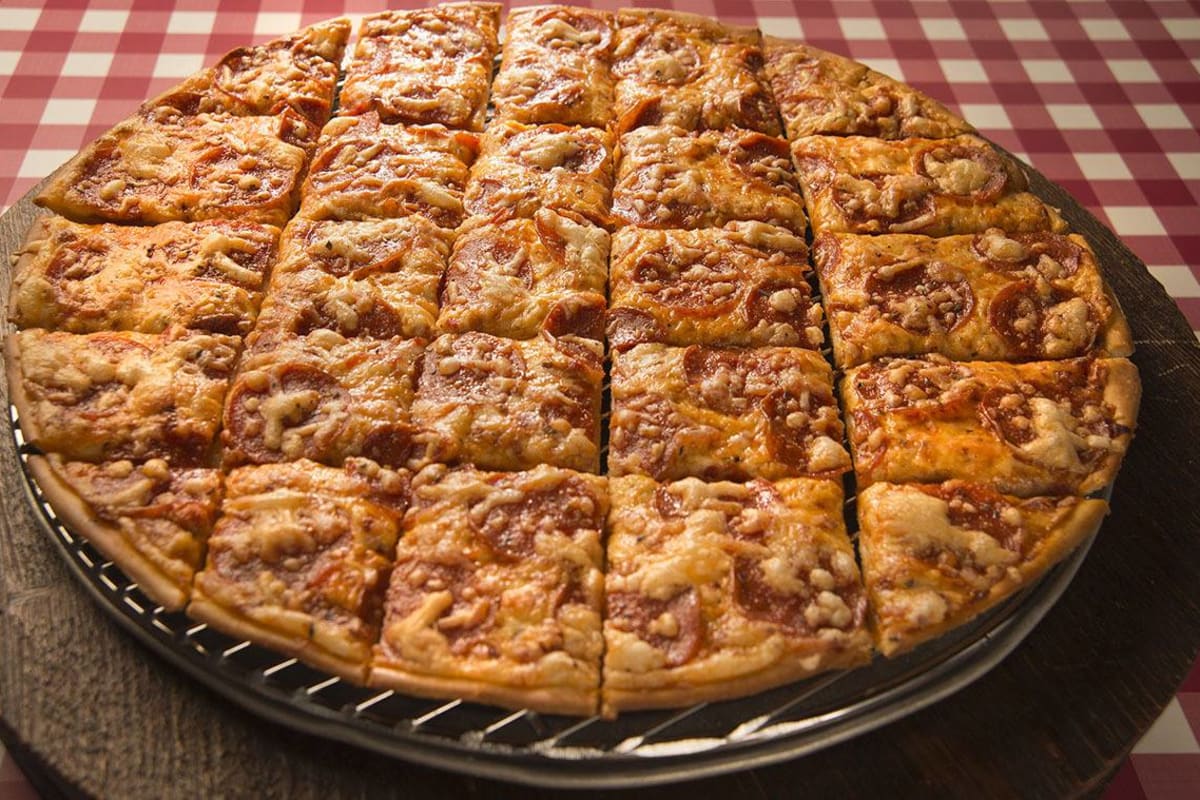Aurelio's Pizza Delivery Menu | Order Online | 100 E Roosevelt Rd Villa ...