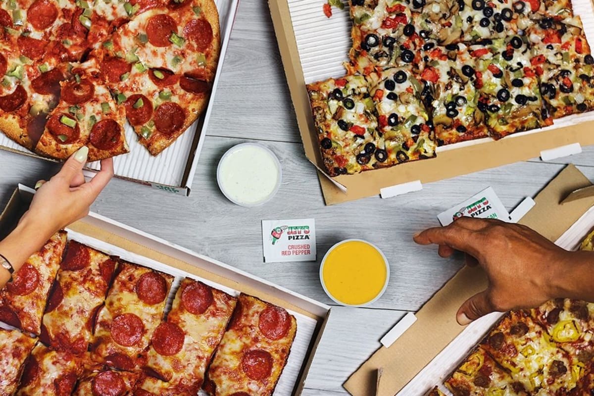 Jet's Pizza Delivery Menu Order Online 1130 S. Garfieid Ave