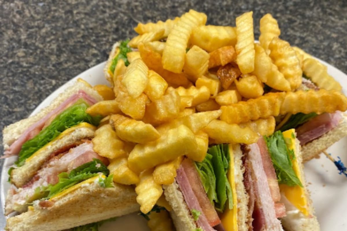 Parkersburg Angelle's Diner Delivery Menu Order Online 3712 East 7th Street Parkersburg